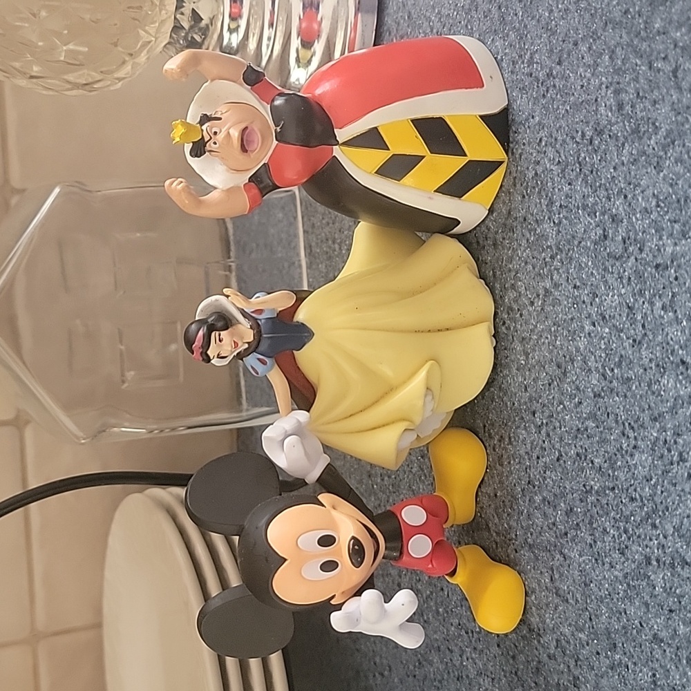 Lot of disney characters